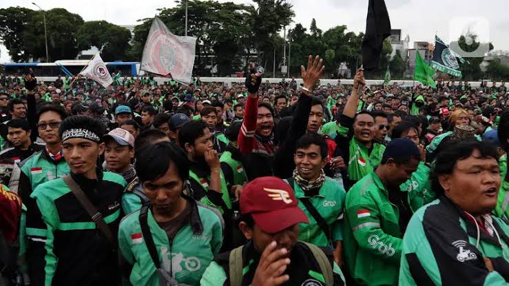 Ribuan Driver Ojol Gelar Aksi Mogok Massal, Tuntut Keadilan Tarif dan Sanksi Aplikator Nakal