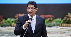 Purbaya Tantang DPR: Banyak WNI Kerja LN Cermin Kegagalan Ciptakan Lapangan Kerja Domestik