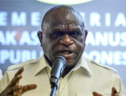 Catatan Realita di Balik “Surplus Demokrasi”