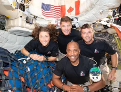 Misi Bersejarah Tuntas: Kru Artemis II Kembali ke Bumi Setelah Taklukkan Orbit Bulan